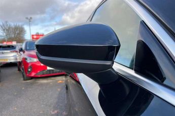 AUDI A3 1.0 TFSI 30 S line Sportback 5dr Petrol S Tronic Euro 6 (s/s) (1