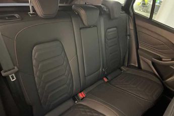 Ford Focus 1.0T EcoBoost MHEV ST-Line X Estate 5dr Petrol Hybrid DCT Euro 6