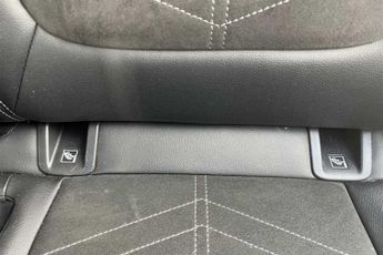 VAUXHALL GRANDLAND 1.2 MHEV Ultimate SUV 5dr Petrol Hybrid e-DCT Euro 6 (s/s) (136 