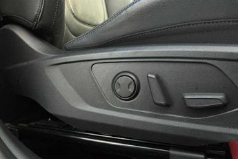 HYUNDAI TUCSON 1.6 h T-GDi Ultimate SUV 5dr Petrol Hybrid Auto Euro 6 (s/s) (23