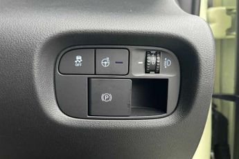 HYUNDAI INSTER Long Range 49kWh 02 SUV 5dr Electric Auto (115 ps)