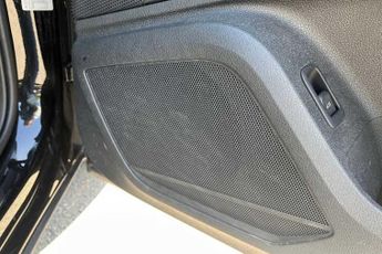 AUDI Q2 1.5 TFSI CoD 35 S line SUV 5dr Petrol S Tronic Euro 6 (s/s) (150