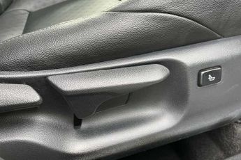 TOYOTA C-HR 1.8 VVT-h Excel SUV 5dr Petrol Hybrid CVT Euro 6 (s/s) (122 ps)