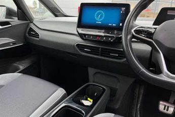 VOLKSWAGEN ID.3 Pro Performance 58kWh Family Hatchback 5dr Electric Auto (204 ps