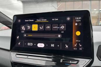 VOLKSWAGEN ID.3 Pro Performance 58kWh Family Hatchback 5dr Electric Auto (204 ps