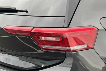 VOLKSWAGEN ID.3 Pro Performance 58kWh Family Hatchback 5dr Electric Auto (204 ps