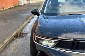 Vauxhall Mokka Electric 50kWh Elite Premium SUV 5dr Electric Auto (136 ps)