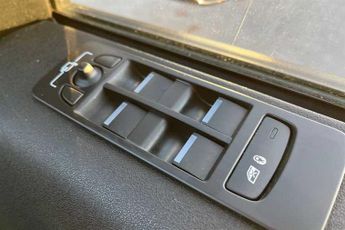 LAND ROVER DISCOVERY SPORT 2.0 D165 MHEV R-Dynamic S Plus SUV 5dr Diesel Auto 4WD Euro 6 (s