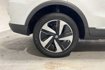 MG ZS 51.1kWh Trophy Connect SUV 5dr Electric Auto (176 ps)