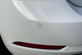 VOLKSWAGEN E-GOLF 35.8kWh e-Golf Hatchback 5dr Electric Auto (136 ps)