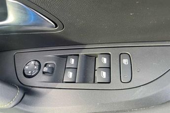 PEUGEOT 2008 1.2 PureTech GT SUV 5dr Petrol EAT Euro 6 (s/s) (130 ps)