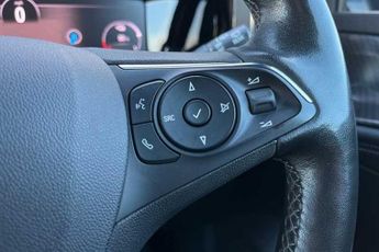 VAUXHALL MOKKA Electric 50kWh SRi Nav Premium SUV 5dr Electric Auto (136 ps)