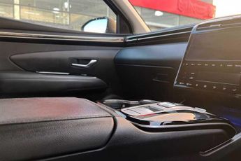 HYUNDAI TUCSON 1.6 h T-GDi 13.8kWh Ultimate SUV 5dr Petrol Plug-in Hybrid Auto 