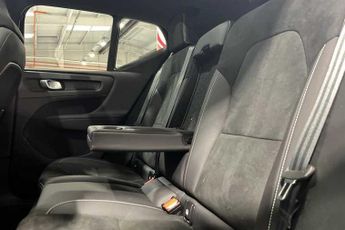 VOLVO XC40 Recharge 69kWh Ultimate SUV 5dr Electric Auto (231 ps)