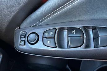 NISSAN JUKE 1.0 DIG-T Tekna SUV 5dr Petrol DCT Auto Euro 6 (s/s) (114 ps)