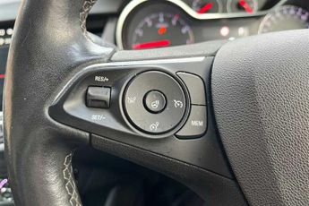 VAUXHALL CROSSLAND 1.2 Turbo Ultimate SUV 5dr Petrol Auto Euro 6 (s/s) (130 ps)