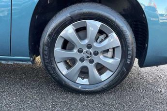 Vauxhall Combo Life Electric Ultimate XL Automatic (136ps)