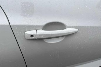 NISSAN JUKE 1.0 DIG-T Tekna SUV 5dr Petrol DCT Auto Euro 6 (s/s) (114 ps)