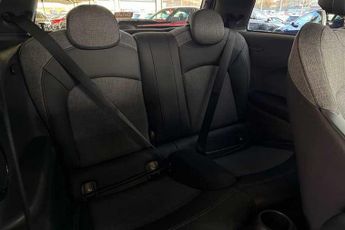 MINI ELECTRIC HATCH Cooper SE 32.6kWh Level 2 Hatchback 3dr Electric Auto (184 ps)