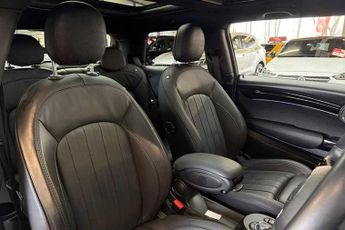 MINI ELECTRIC HATCH Cooper SE 32.6kWh Level 3 Hatchback 3dr Electric Auto (184 ps)