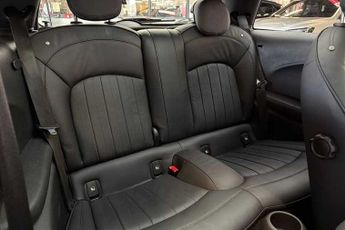 MINI ELECTRIC HATCH Cooper SE 32.6kWh Level 3 Hatchback 3dr Electric Auto (184 ps)