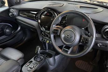 MINI ELECTRIC HATCH Cooper SE 32.6kWh Level 3 Hatchback 3dr Electric Auto (184 ps)