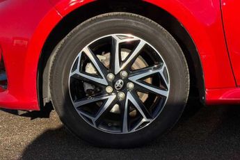 TOYOTA YARIS 1.5 VVT-h Design Hatchback 5dr Petrol Hybrid E-CVT Euro 6 (s/s) 