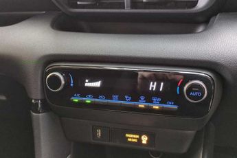 TOYOTA YARIS 1.5 VVT-h Design Hatchback 5dr Petrol Hybrid E-CVT Euro 6 (s/s) 