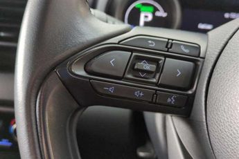 TOYOTA YARIS 1.5 VVT-h Design Hatchback 5dr Petrol Hybrid E-CVT Euro 6 (s/s) 