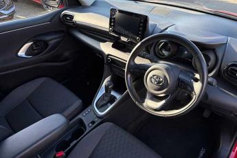 TOYOTA YARIS 1.5 VVT-h Design Hatchback 5dr Petrol Hybrid E-CVT Euro 6 (s/s) 
