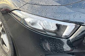 MERCEDES-BENZ A CLASS 2.0 A250 AMG Line Hatchback 5dr Petrol 7G-DCT Euro 6 (s/s) (224 