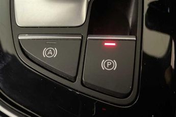 Audi A4 2.0 TFSI 35 Black Edition Saloon 4dr Petrol S Tronic Euro 6 (s/s