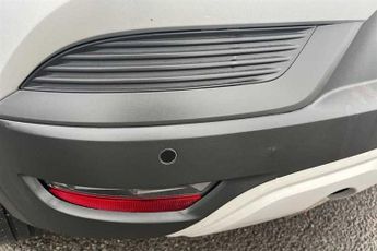 RENAULT CAPTUR 1.3 TCe Iconic SUV 5dr Petrol EDC Euro 6 (s/s) (130 ps)