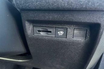 VAUXHALL GRANDLAND ELECTRIC 73kWh GS SUV 5dr Electric Auto (213 ps)