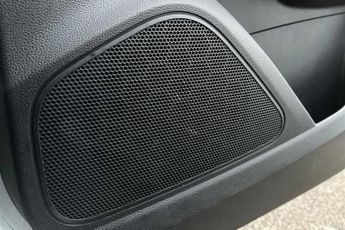 MG ZS 51.1kWh Trophy SUV 5dr Electric Auto (176 ps)