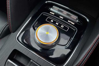 MG ZS 51.1kWh Trophy SUV 5dr Electric Auto (176 ps)