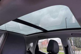 MG ZS 51.1kWh Trophy SUV 5dr Electric Auto (176 ps)