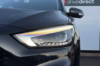 MG ZS 72.6kWh Trophy Connect Long Range SUV 5dr Electric Auto (156 ps)