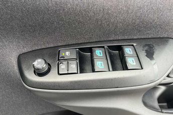 TOYOTA YARIS CROSS 1.5 VVT-h Design SUV 5dr Petrol Hybrid E-CVT Euro 6 (s/s) (116 p