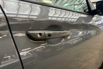 HYUNDAI KONA 1.6 h-GDi Premium SE SUV 5dr Petrol Hybrid DCT Euro 6 (s/s) (141
