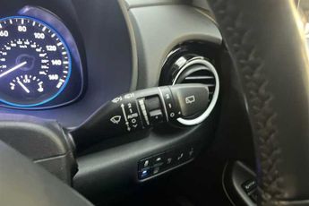 HYUNDAI KONA 1.6 h-GDi Premium SE SUV 5dr Petrol Hybrid DCT Euro 6 (s/s) (141