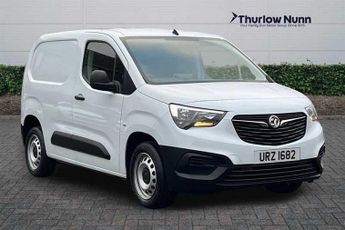Vauxhall Combo L1H1 2300 Dynamic 1.5 Turbo Diesel (100ps)