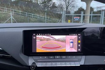 Vauxhall Astra 1.2i Turbo (130 PS) Ultimate 5 Door Petrol Hatchback Automatic