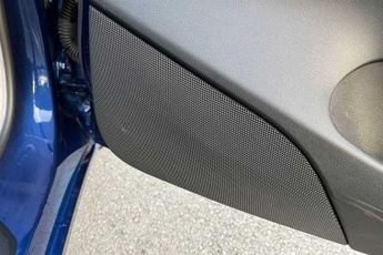 TESLA MODEL 3 (Dual Motor) Long Range Saloon 4dr Electric Auto 4WDE (346 ps)