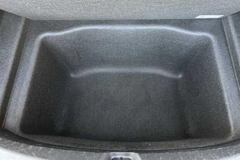 TESLA MODEL 3 (Dual Motor) Long Range Saloon 4dr Electric Auto 4WDE (346 ps)