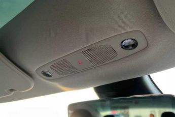 TESLA MODEL 3 (Dual Motor) Long Range Saloon 4dr Electric Auto 4WDE (346 ps)