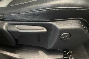 VAUXHALL GRANDLAND X 1.2 Turbo Business Edition Nav SUV 5dr Petrol Auto Euro 6 (s/s) 