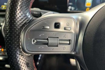 MERCEDES-BENZ A CLASS 1.3 A200 AMG Line Hatchback 5dr Petrol 7G-DCT Euro 6 (s/s) (163 