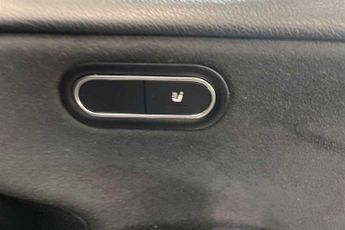 MERCEDES-BENZ A CLASS 1.3 A200 AMG Line Hatchback 5dr Petrol 7G-DCT Euro 6 (s/s) (163 