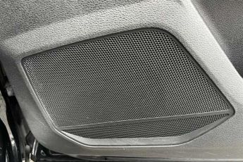 AUDI Q3 1.5 TFSI CoD 35 S line SUV 5dr Petrol S Tronic Euro 6 (s/s) (150